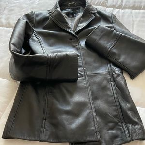 Kenneth Cole black leather jacket size small
